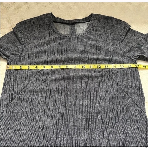 LULULEMON Get It On Dress - Size 2 - Burlap Texture Black Dune - Picture 5 of 7